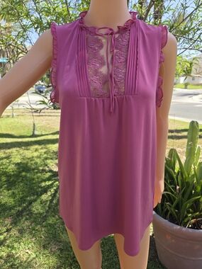 Express Sleeveless Lace-Front/Back Camisole in Mauve (Size M)